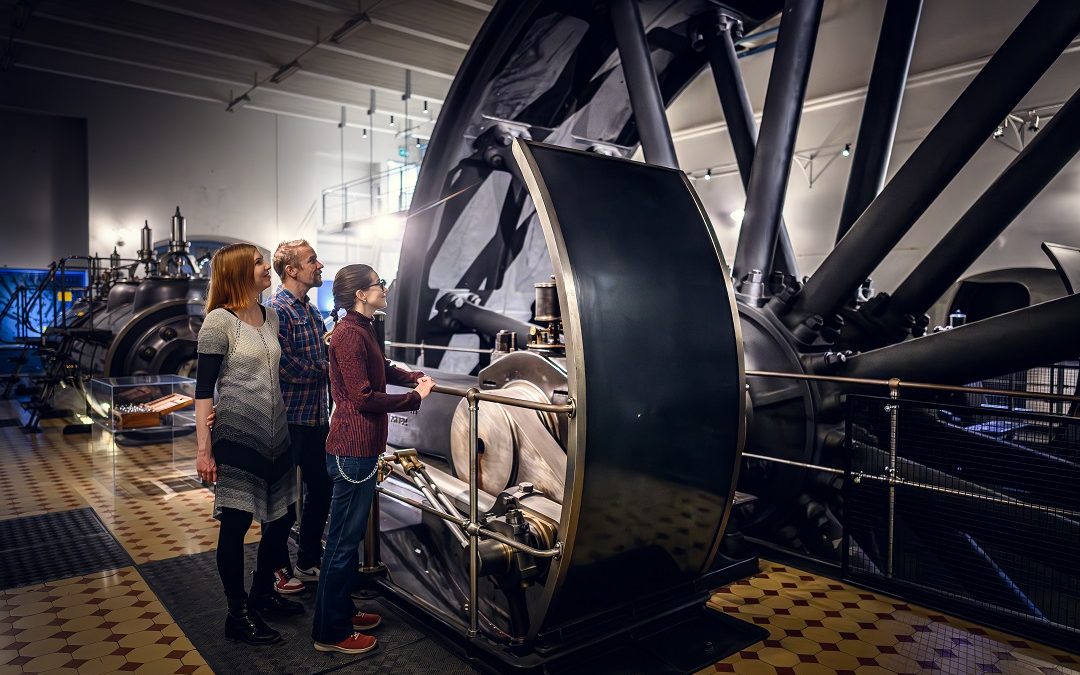 Yleisöopastukset huhtikuussa 2026